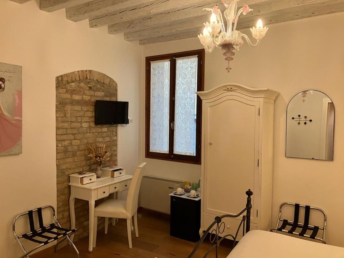 B&B Residenza Corte Antica Venedig Exterior foto